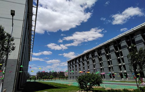 北京网络职业学院图片