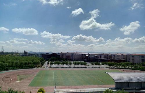 阜新市细河区职业教育中心图片