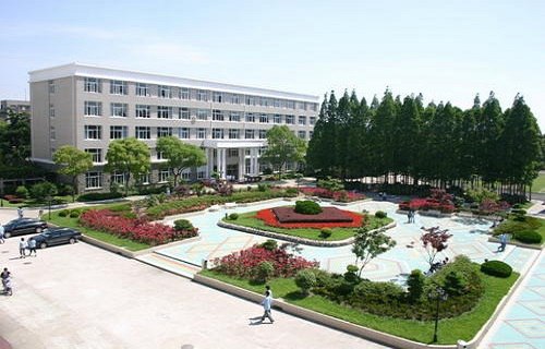 上海石化工业学校图片