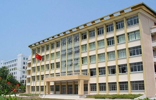 安达市卫生学校图片