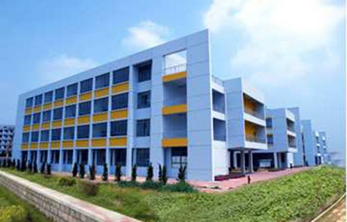 新疆维吾尔自治区出版技工学校