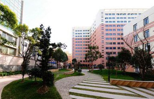 汉中育才科技职业技术学校图片