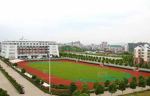 辽阳市第二职业中专图片