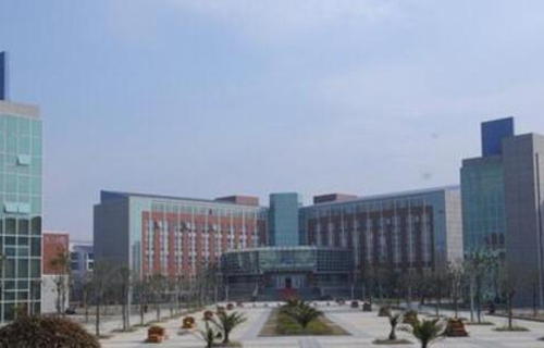 无锡园林技工学校图片