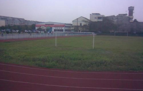 无锡宏源技师学院图片