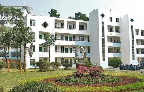 桂林市旅游职业中等专业学校