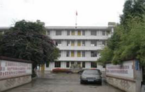 砚山县民族职业高级中学图片