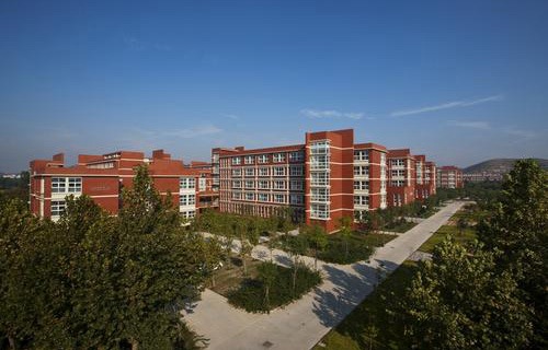 昌邑第二职业中等专业学校图片