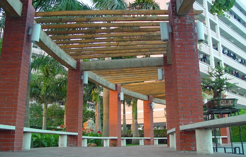 广州市土地房产管理学校图片
