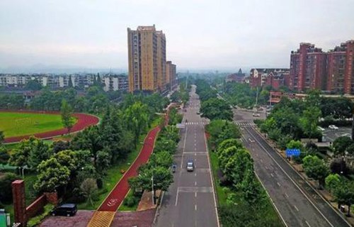 乌鲁木齐县技工学校图片