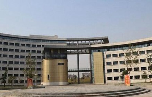 桂林市普天机电职业技术学校图片