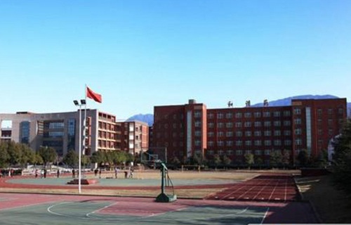 亳州市古城镇油河初级职业中学图片