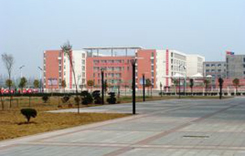 江苏靖江职业教育中心校