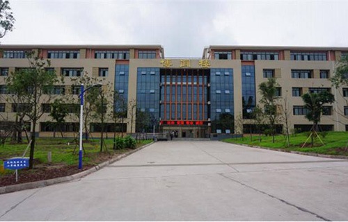 桂林阳朔西街外国语学校图片