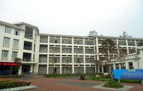 桂林市重工威达技工学校图片