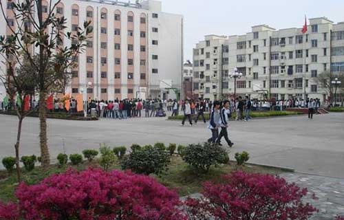 桂林市重工威达技工学校图片