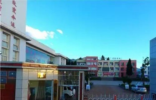 和顺县职业中学校图片