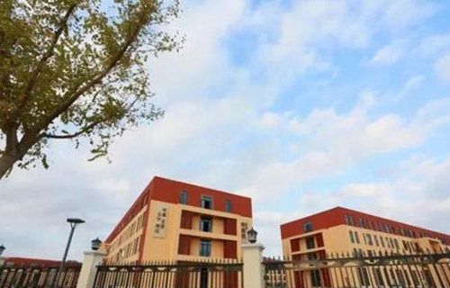 甘肃实验中等专业学校图片
