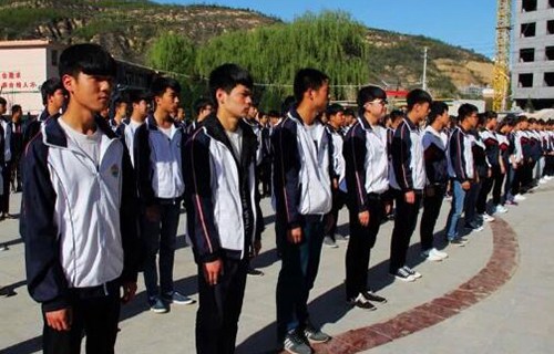 宜川县职业教育中心图片