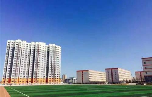 朝阳市新希望技工学校图片