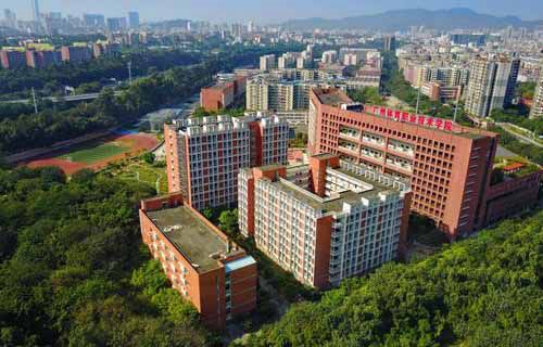 阿克苏市职业中学图片