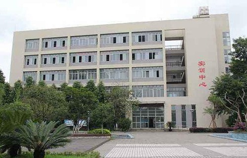 江城哈尼族彝族自治县职业高级中学图片