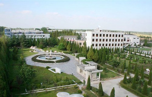 霍邱县陈埠职业高级中学图片