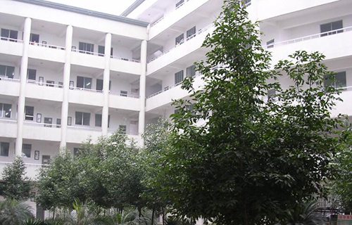 永福县中等职业技术学校图片