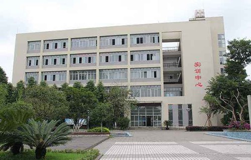 资源县中等职业学校图片