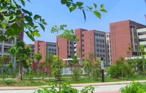 永胜县农业机械化技术学校图片