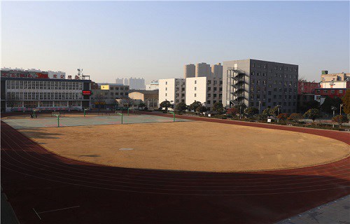 平顶山市工业学校图片