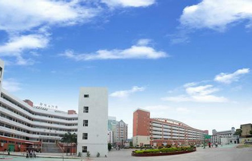安丘市第二职业中等专业学校图片