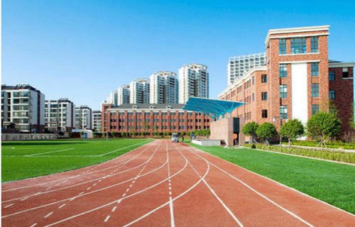 安丘市第三职业高级中学图片