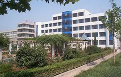 安丘市第四职业高级中学图片