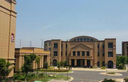 高密市第一职业高级中学图片