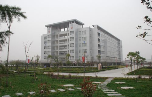 固镇县职业技术学校图片