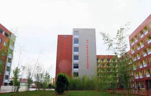 梧州电子工程学校图片