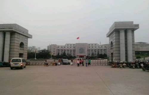 汝州市职业中等专业学校图片