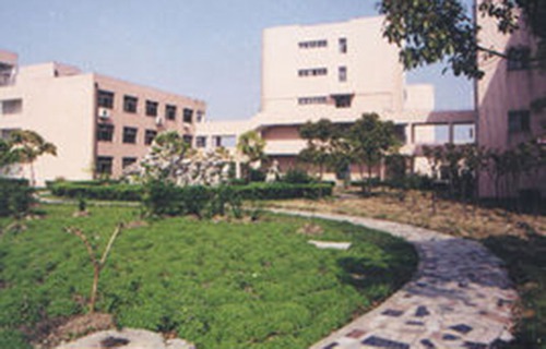 昌邑市第三职业高级中学图片