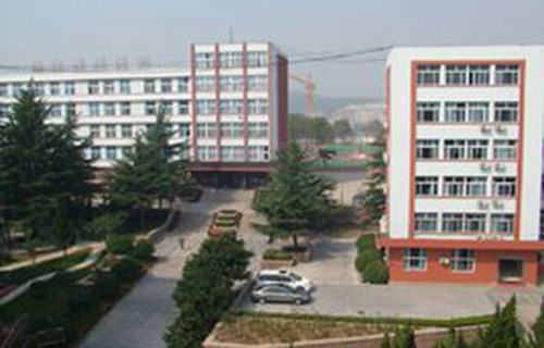临朐县职业中等专业学校图片