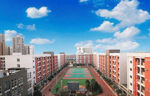 会泽县第二职业高级中学