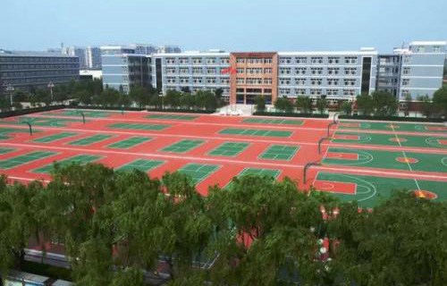 伊宁县第一职业高中图片