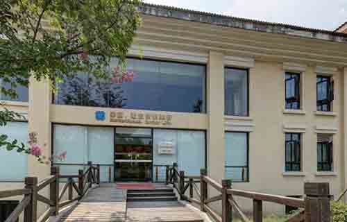 钟山职业技术学院五年制大专图片