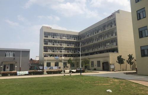 哈尔滨轨道交通学校图片
