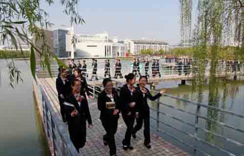 南京旅游职业学院五年制大专图片