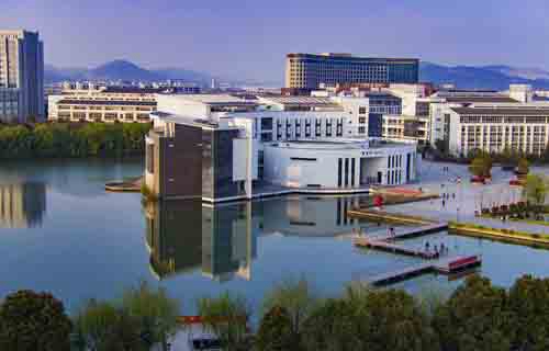 南京旅游职业学院五年制大专图片