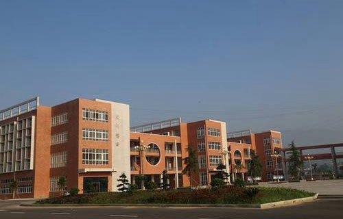 澄城县职业中等专业学校图片