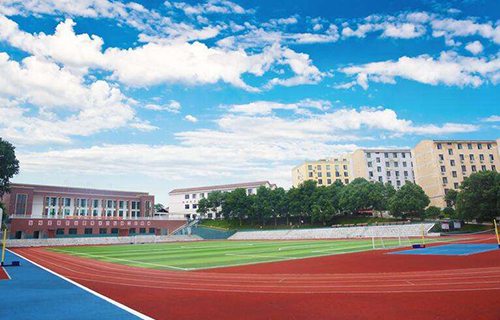 乌鲁木齐护士学校图片