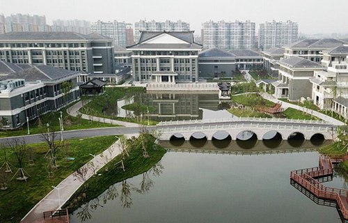 江苏旅游职业学院图片