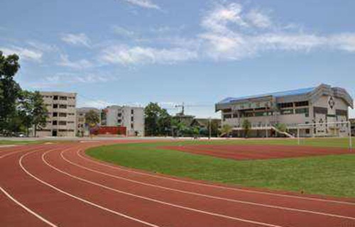 新疆五年制大专学校图片